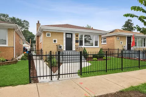 2121 W 71st Pl, Chicago, IL 60636