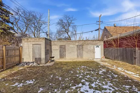 Exterior - 16 E 118th Pl, Chicago, IL 60628 photo 2 of 2
