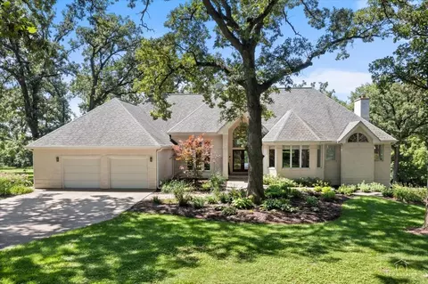 49 W693 Hinckley Rd, Big Rock, IL 60511
