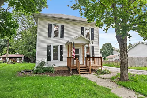 436 W Washington St, Marengo, IL 60152