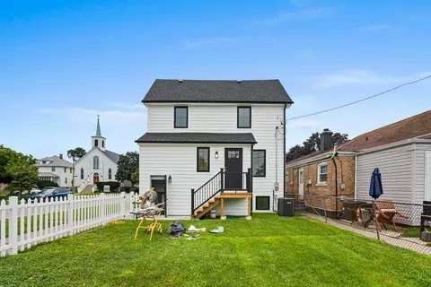 Exterior - 4200 Prescott Ave, Lyons, IL 60534 photo 3 of 4