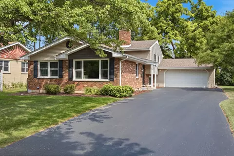 1004 61st St, Downers Grove, IL 60516