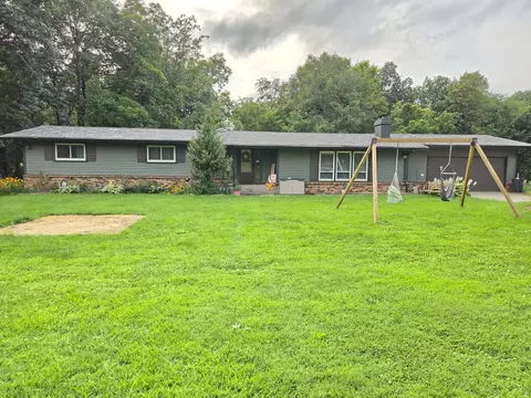 9910 207th St, Illinois City, IL 61259