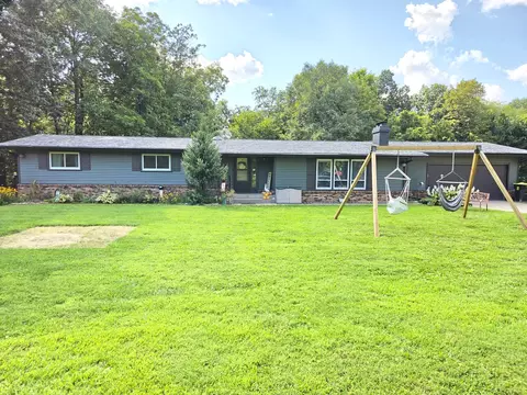 9910 207th St, Illinois City, IL 61259
