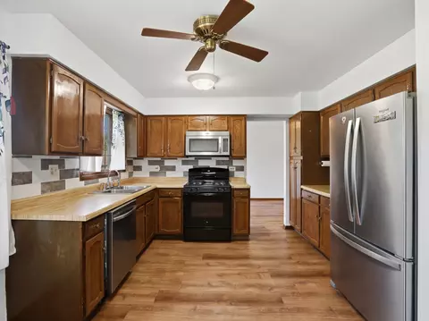 Kitchen - Undisclosed, Bartlett, IL 60103 photo 1 of 4