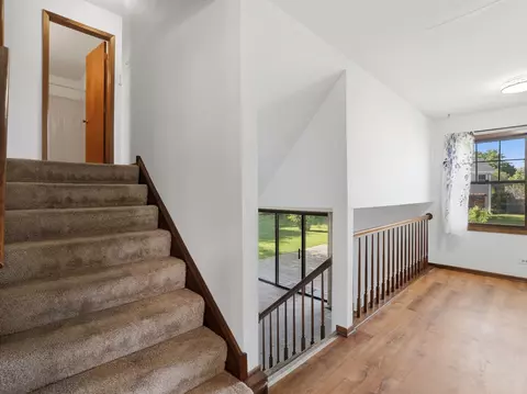 Entry Way - Undisclosed, Bartlett, IL 60103 photo 3 of 3