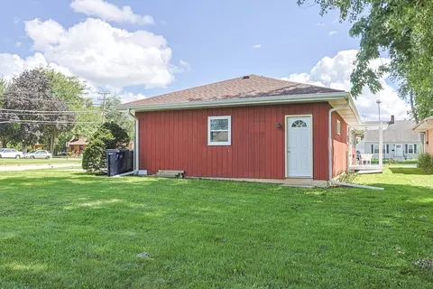 Exterior - 1305 Van St, Elgin, IL 60123 photo 9 of 9