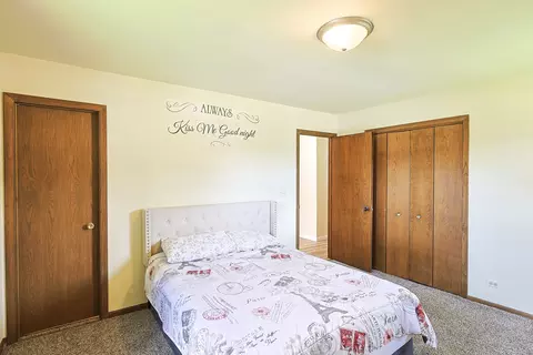 Bedroom - 1305 Van St, Elgin, IL 60123 photo 1 of 4