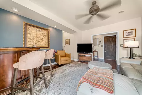 Living - 54 Forest Ave #2W, Riverside, IL 60546 photo 3 of 3