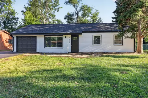1513 77th St, Darien, IL 60561