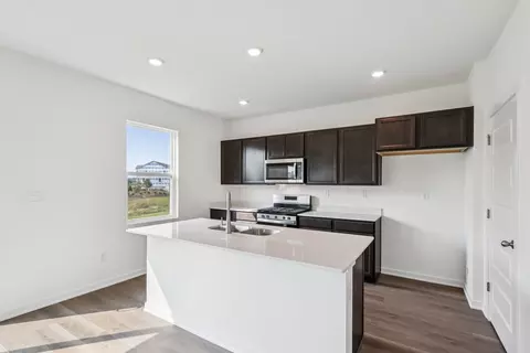 Kitchen - 13610 S Coronado Cir, Plainfield, IL 60544 photo 3 of 3
