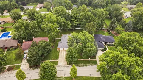 View/Area - 25403 W Willow Dr, Plainfield, IL 60544 photo 4 of 9