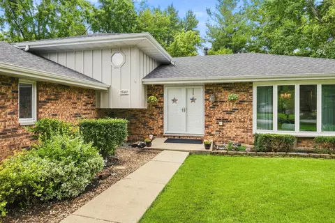 Exterior - 25403 W Willow Dr, Plainfield, IL 60544 photo 2 of 7