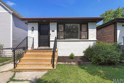 5338 W Kinzie St, Chicago, IL 60644