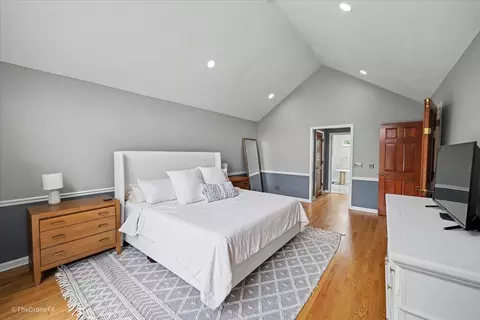 Bedroom - 1772 Challenger Ct, Wheaton, IL 60189 photo 2 of 4