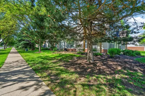 Exterior - 24038 W Walnut Cir #24038, Plainfield, IL 60585 photo 6 of 6