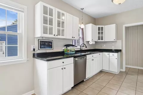 Kitchen - 523 E Main St, Morris, IL 60450 photo 2 of 3