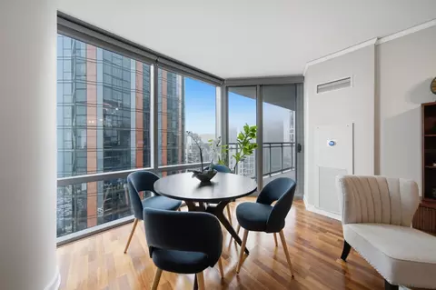 Dining - 450 E Waterside Dr #2605, Chicago, IL 60601 photo 1 of 6
