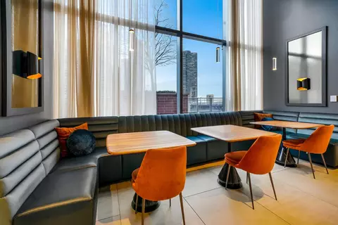 Dining - 450 E Waterside Dr #2605, Chicago, IL 60601 photo 5 of 6