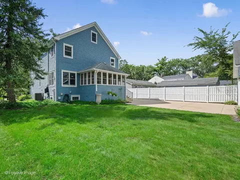 Exterior - 217 S Summit St, Wheaton, IL 60187 photo 5 of 5