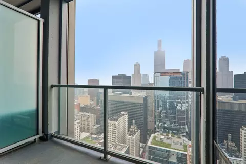 Exterior - 65 E Monroe St #4407, Chicago, IL 60603 photo 1 of 3