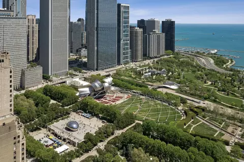 View/Area - 65 E Monroe St #4407, Chicago, IL 60603 photo 3 of 4