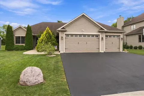 867 Greenfield Turn Turn, Yorkville, IL 60560