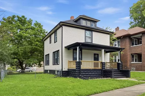 Exterior - 387 S Evergreen Ave, Kankakee, IL 60901 photo 2 of 6