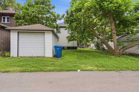 Exterior - 387 S Evergreen Ave, Kankakee, IL 60901 photo 5 of 6