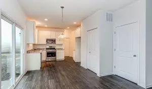 Entry Way - 1887 Locust Rd, Morris, IL 60450 photo 3 of 4
