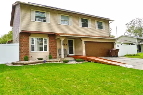 1023 Ashridge Ln, University Park, IL 60484