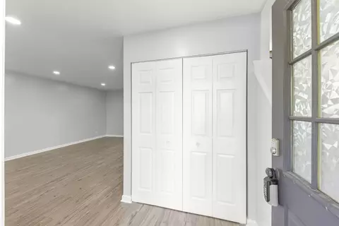 Entry Way - 1010 Symphony Dr, Aurora, IL 60504 photo 1 of 2