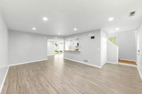 Living - 1010 Symphony Dr, Aurora, IL 60504 photo 3 of 8