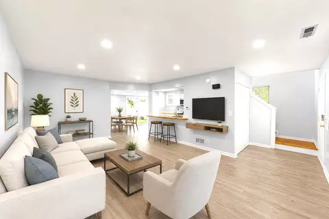Living - 1010 Symphony Dr, Aurora, IL 60504 photo 4 of 8