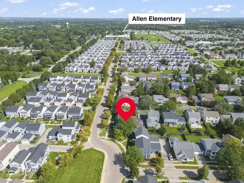 View/Area - 1010 Symphony Dr, Aurora, IL 60504 photo 3 of 12