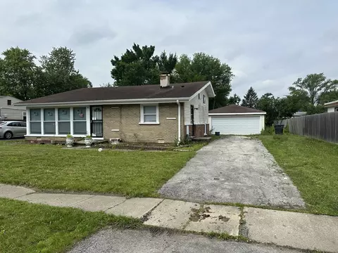 16612 Oxford Dr, Markham, IL 60428