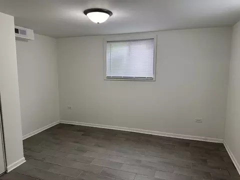 Bedroom - 16612 Oxford Dr, Markham, IL 60428 photo 5 of 5