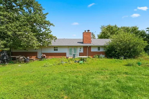 Exterior - 30640 S Ashland Ave, Beecher, IL 60401 photo 2 of 23