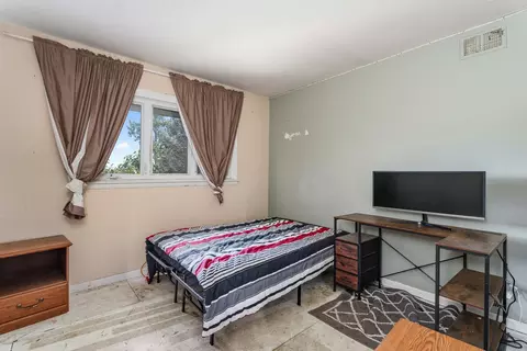 Bedroom - 30640 S Ashland Ave, Beecher, IL 60401 photo 2 of 3