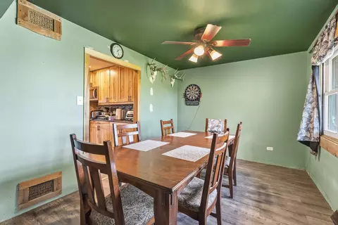 Dining - 30640 S Ashland Ave, Beecher, IL 60401 photo 1 of 2