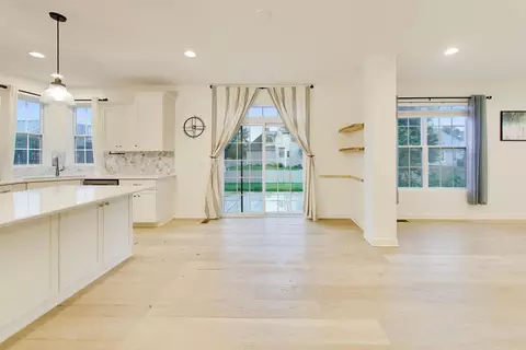 Living - 25315 W Rock Dr, Plainfield, IL 60586 photo 5 of 9