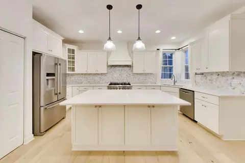 Kitchen - 25315 W Rock Dr, Plainfield, IL 60586 photo 1 of 4
