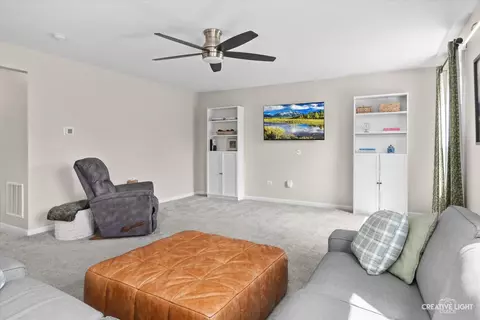 Living - 305 Cooper St, Plano, IL 60545 photo 2 of 2