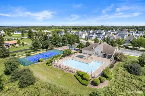 View/Area - 305 Cooper St, Plano, IL 60545 photo 3 of 4