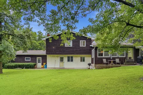Exterior - 23853 Hazel Rd, Sterling, IL 61081 photo 6 of 7