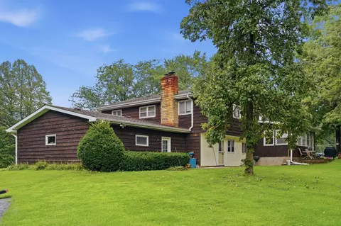 Exterior - 23853 Hazel Rd, Sterling, IL 61081 photo 7 of 7