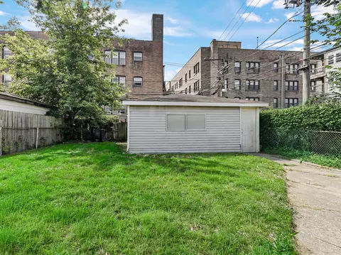 Exterior - 1749 E 71st Pl, Chicago, IL 60649 photo 2 of 3