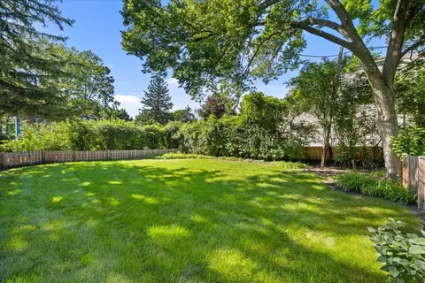 Exterior - 803 Pine St, Deerfield, IL 60015 photo 6 of 6