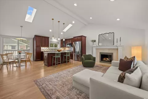 Other - 803 Pine St, Deerfield, IL 60015 photo 1 of 4