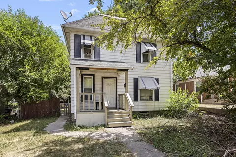 417 N Longwood St, Rockford, IL 61107
